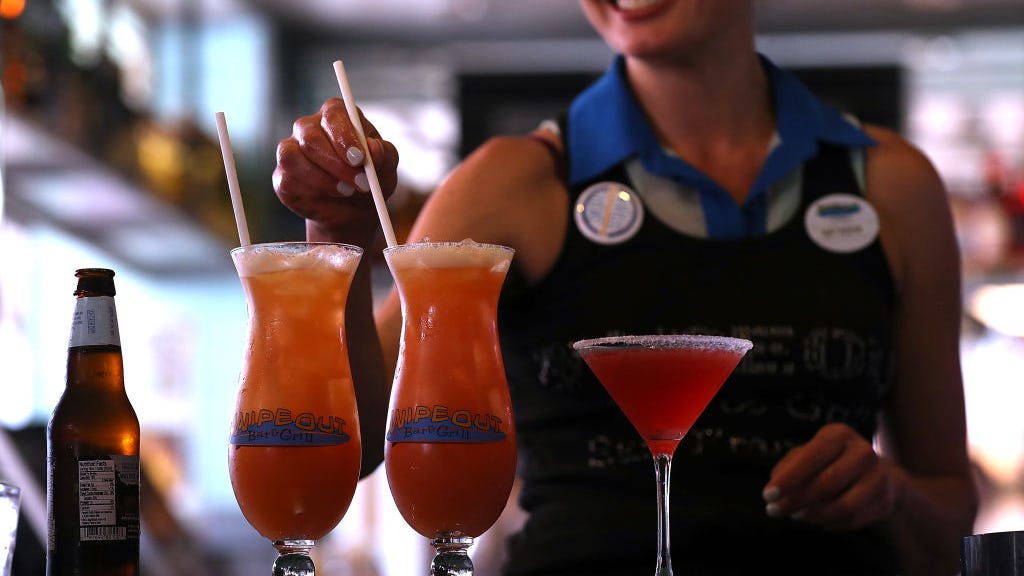 SF bars could require COVID-19 vax or negative test to enter this week