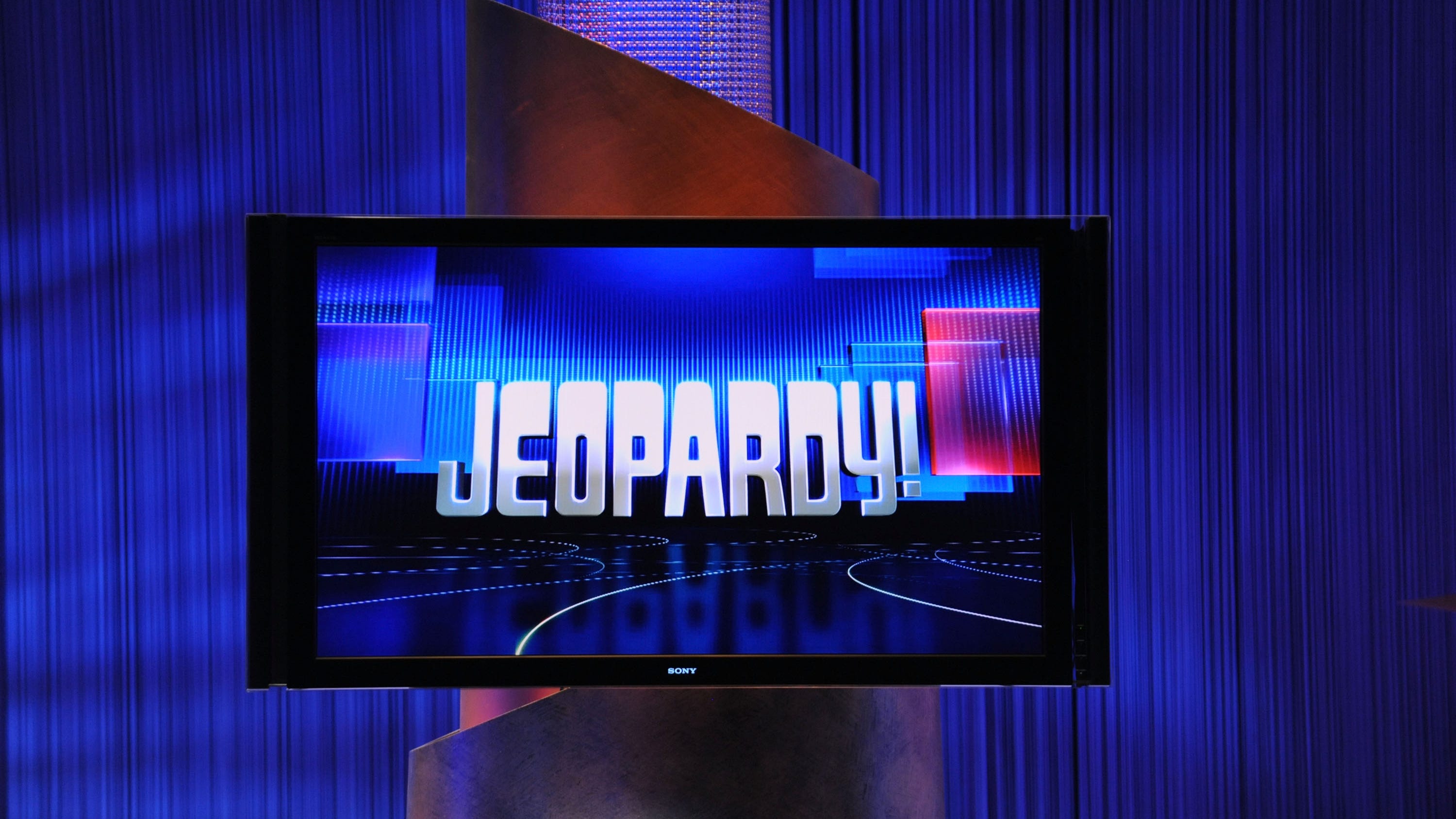 ‘Jeopardy!’ viewers livid after nine-day champ goes home on spelling error