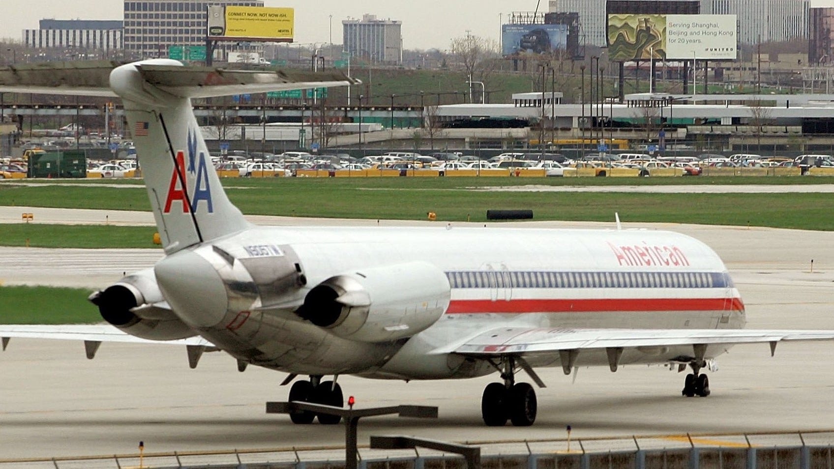 O'Hare adds new runway, finishing $6 billion expansion project