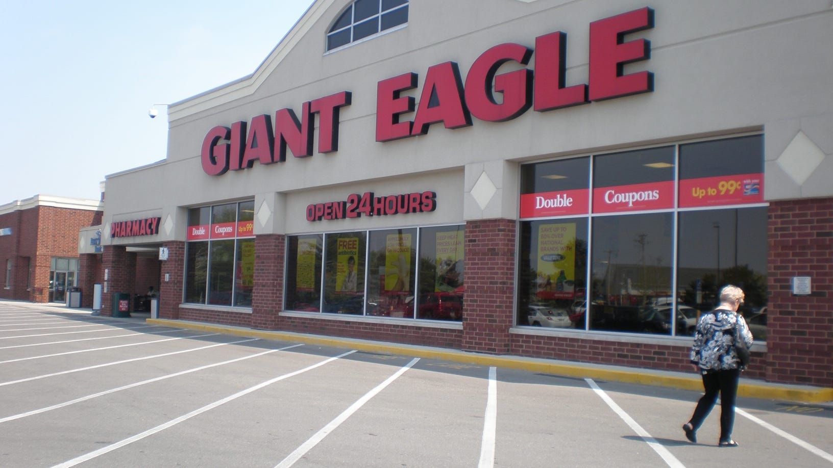 Giant Eagle says its pharmacies are ready to distribute COVID-19 vaccine to general public