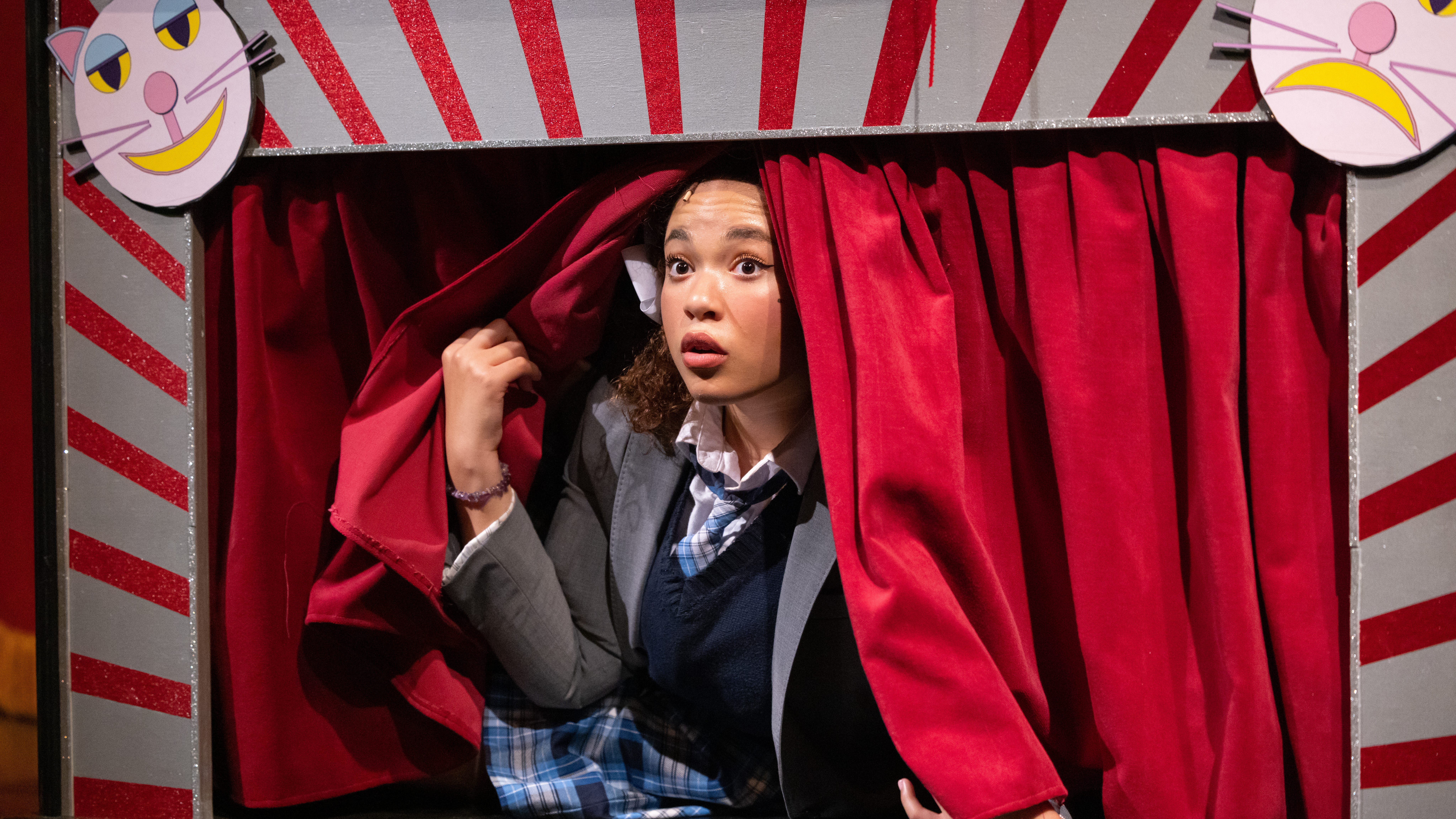 Malvern Pa. theater brings new twist to 'Alice in Wonderland'