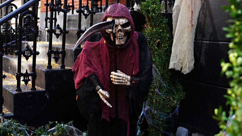  An Upper East Side home is decorated with a Grim Reaper skeleton for Halloween on October 31, 2020 in New York City. 