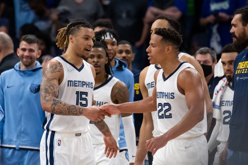 Grizzlies claw back from 26 down, beat Wolves in Game 3