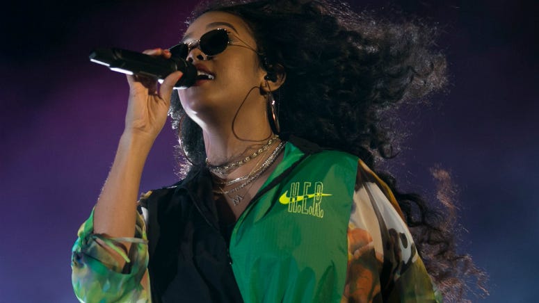 GRAMMY Winner H.E.R. Reveals the Soundtrack to Her Life in Our #SML Podcast