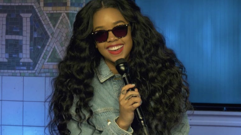 H.E.R. Explains the Meaning of Conflicted New Single "Hard Place"