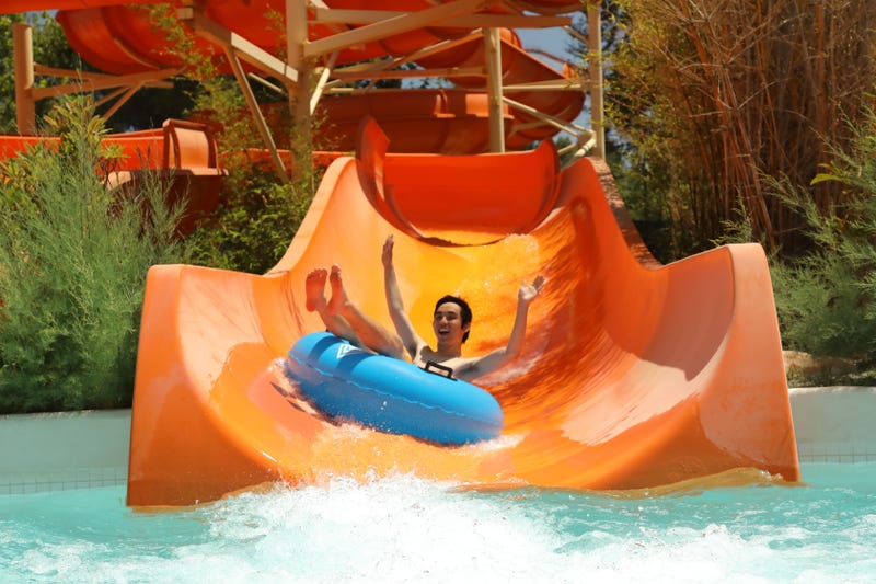 Six Flags Hurricane Harbor