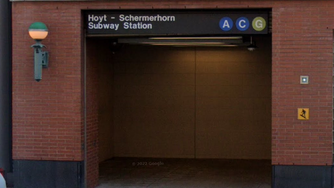 Man who pulled out BB gun during dispute on Brooklyn subway train arrested: NYPD