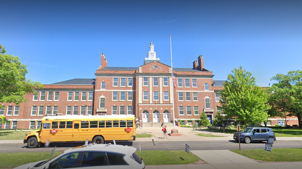 NY high school physics teacher arrested for possession of child pornography