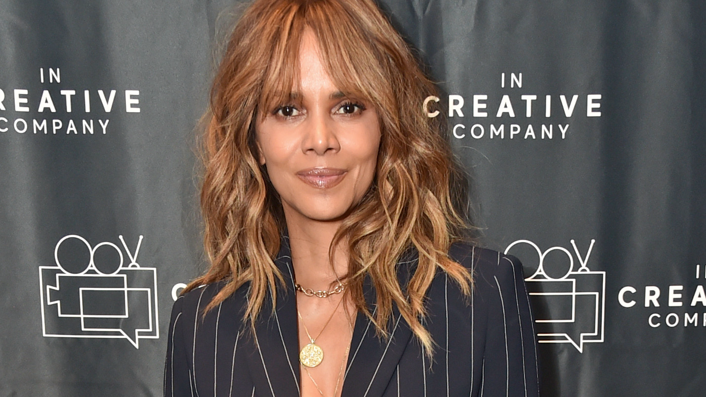 Halle Berry on iconic James Bond bikini 19 years later: 'We tried on so many bathing suits'