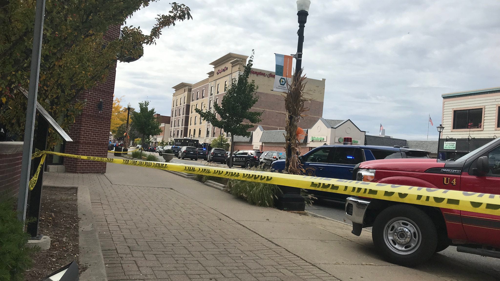 Public told to stay away from "extremely dangerous" active shooting scene at Hampton Inn in Dearborn