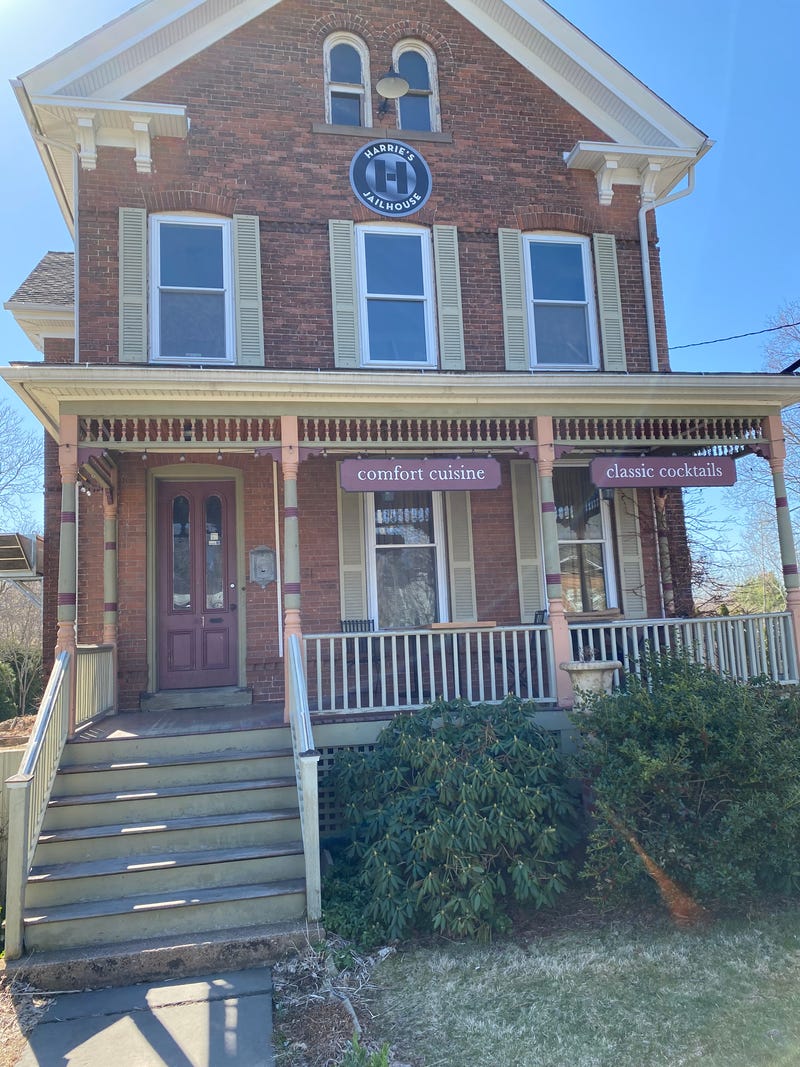 Harrie's Jailhouse, Middletown