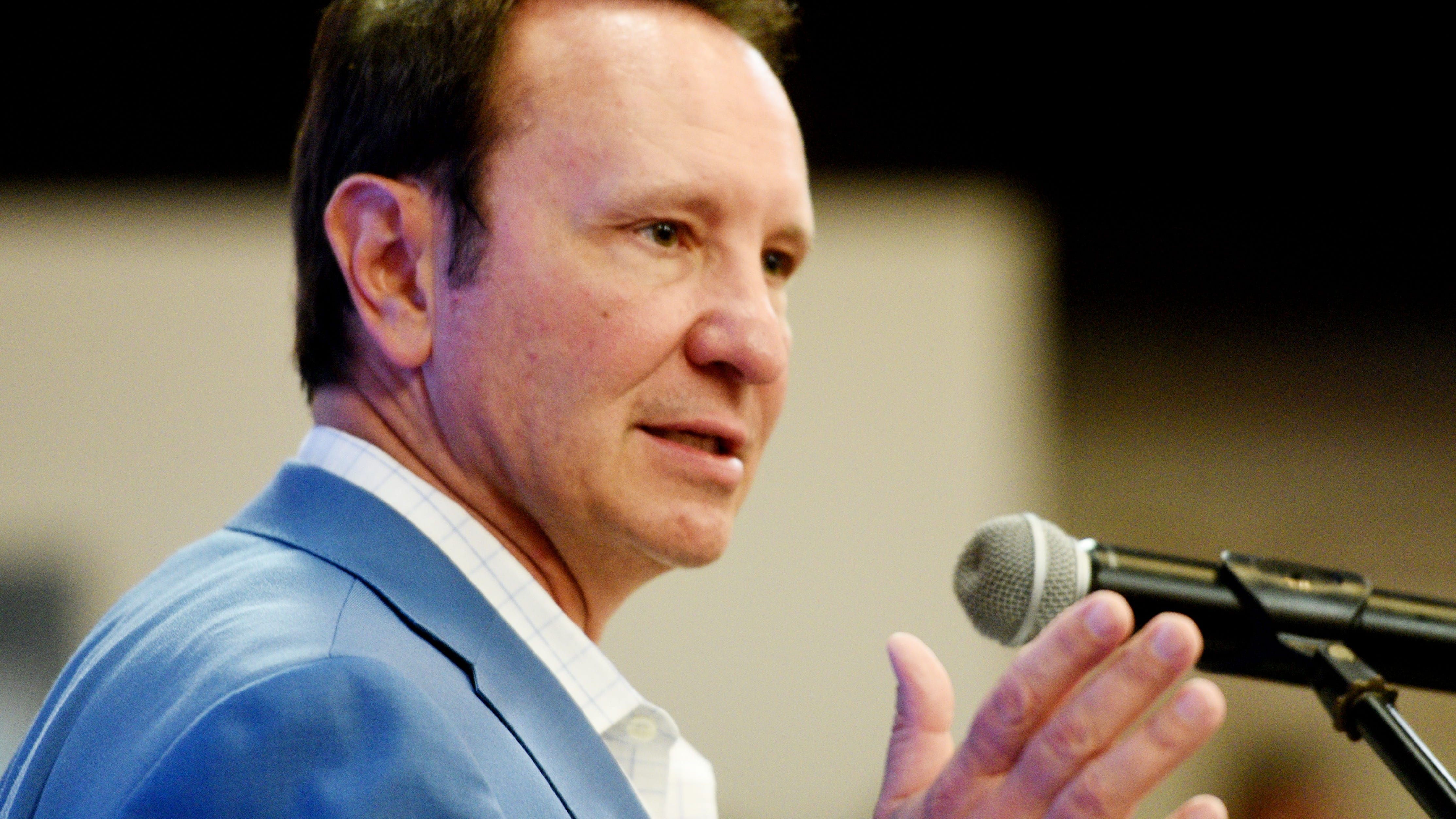 Dubos: Governor Landry risking becoming "Bobby Jindal 2.0"