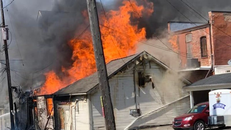 Historic Holly Hotel, several other buildings ravaged by fire in Northern Oakland County