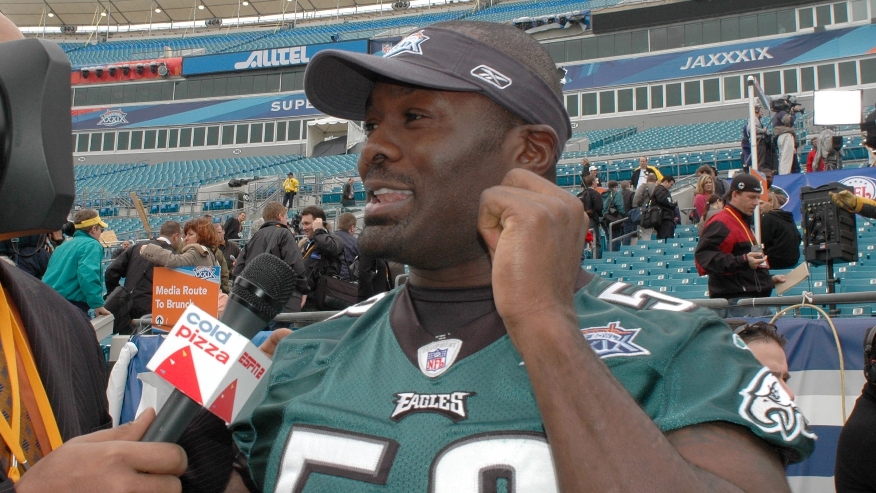 Hugh Douglas' account of T.O. fight: 'Started with Angelo Cataldi'