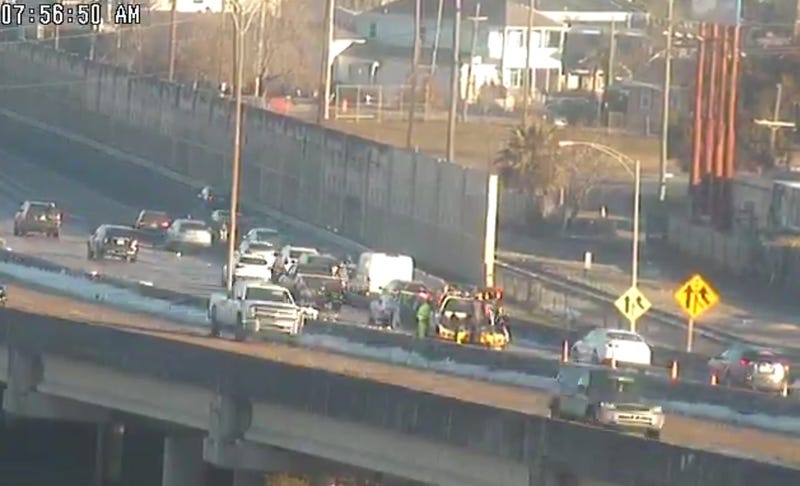 Be careful out there: multi-car pileup slows I-10, Westbank Expressway traffic hours after highways reopen