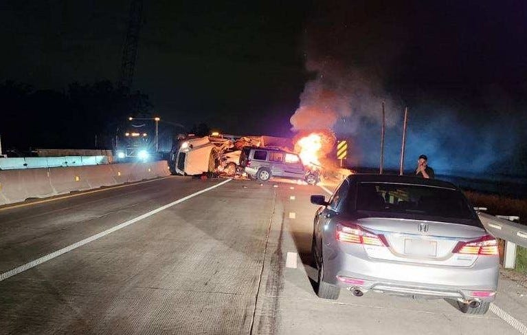 Scene of deadly crash on I-75 in Monroe County