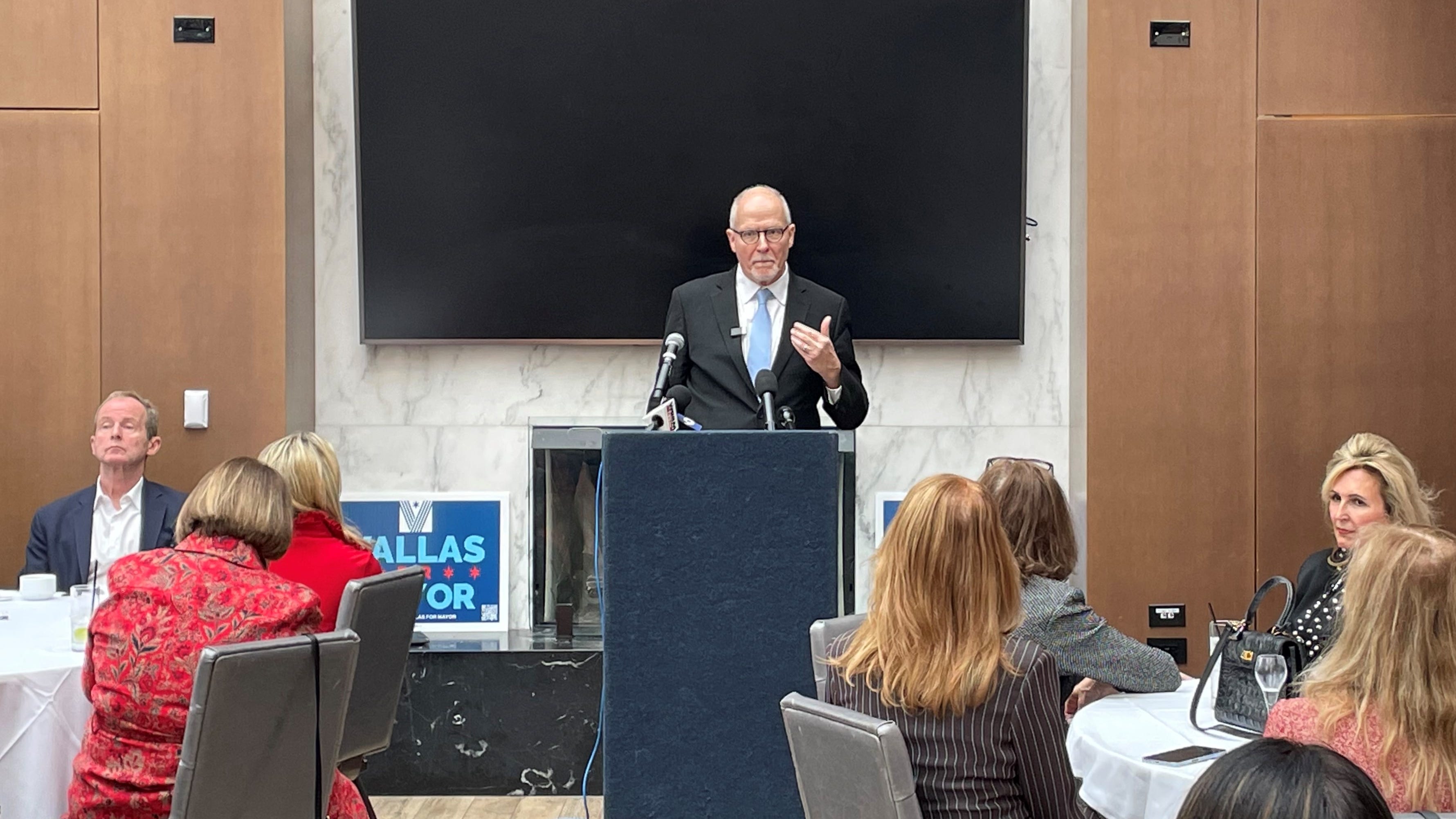 Past comments on abortion, being a Republican put Paul Vallas on the defensive