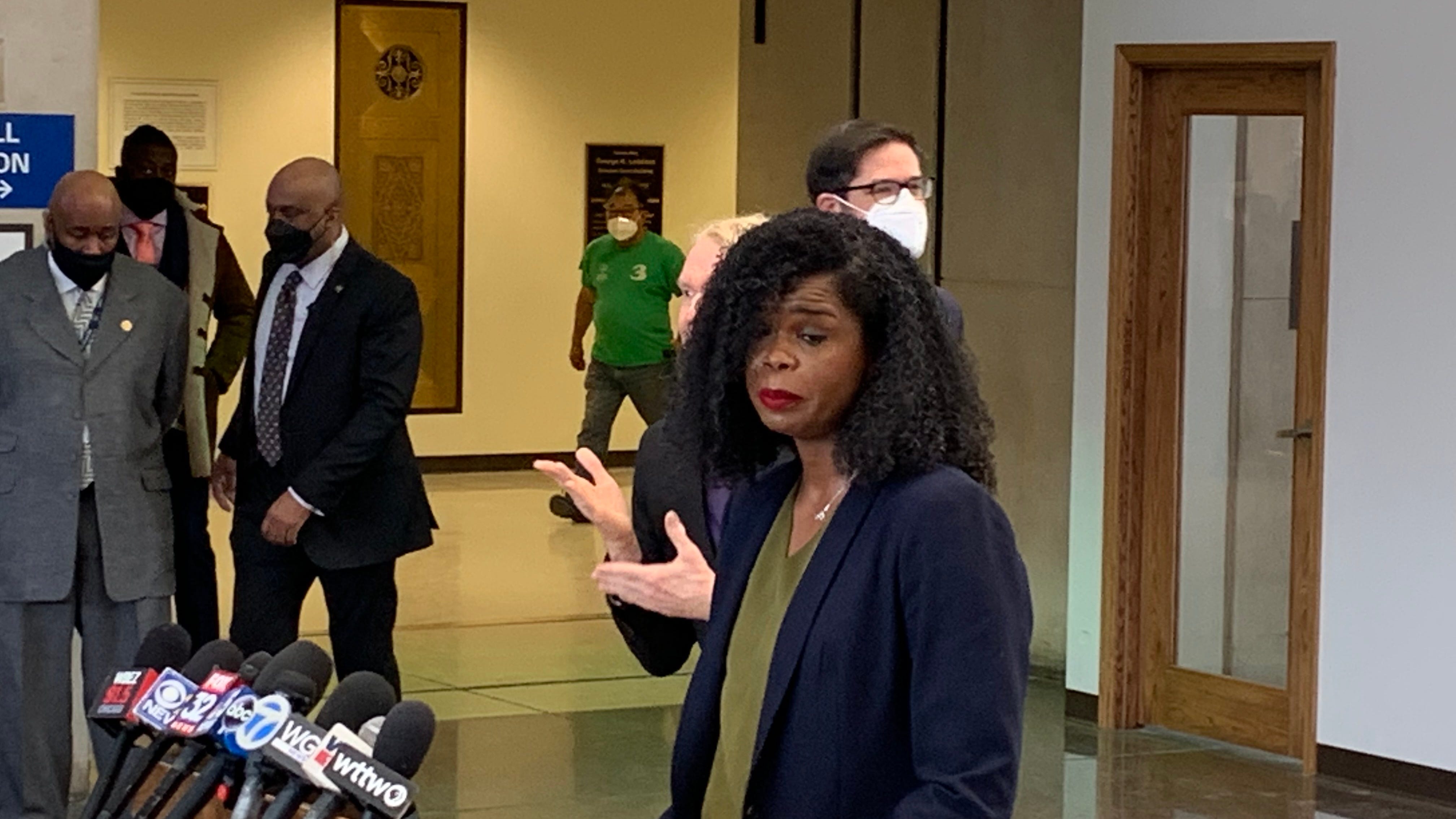 Foxx supports federal civil rights prosecution against Van Dyke
