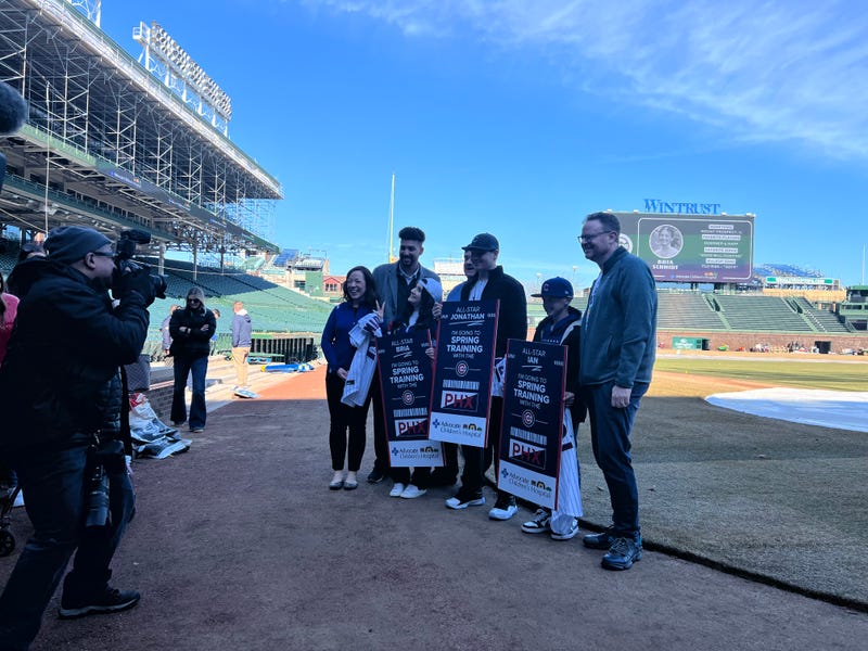 kids at Wrigley Field