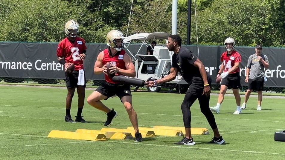 Saints first OTA observations: Foster Moreau a full go, 10 players absent