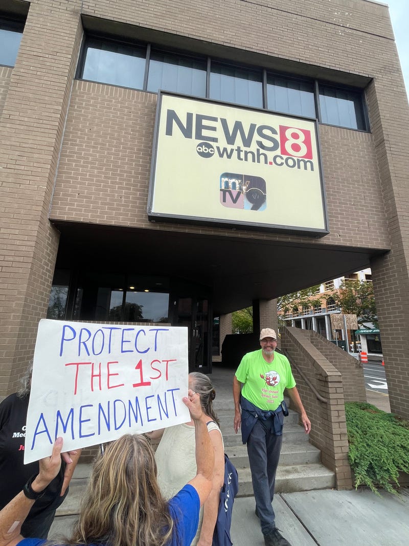 Protestors outside WTNH in New Haven called on station owner Nexstar to resume airing Jimmy Kimmel's talk show, 9/25/25