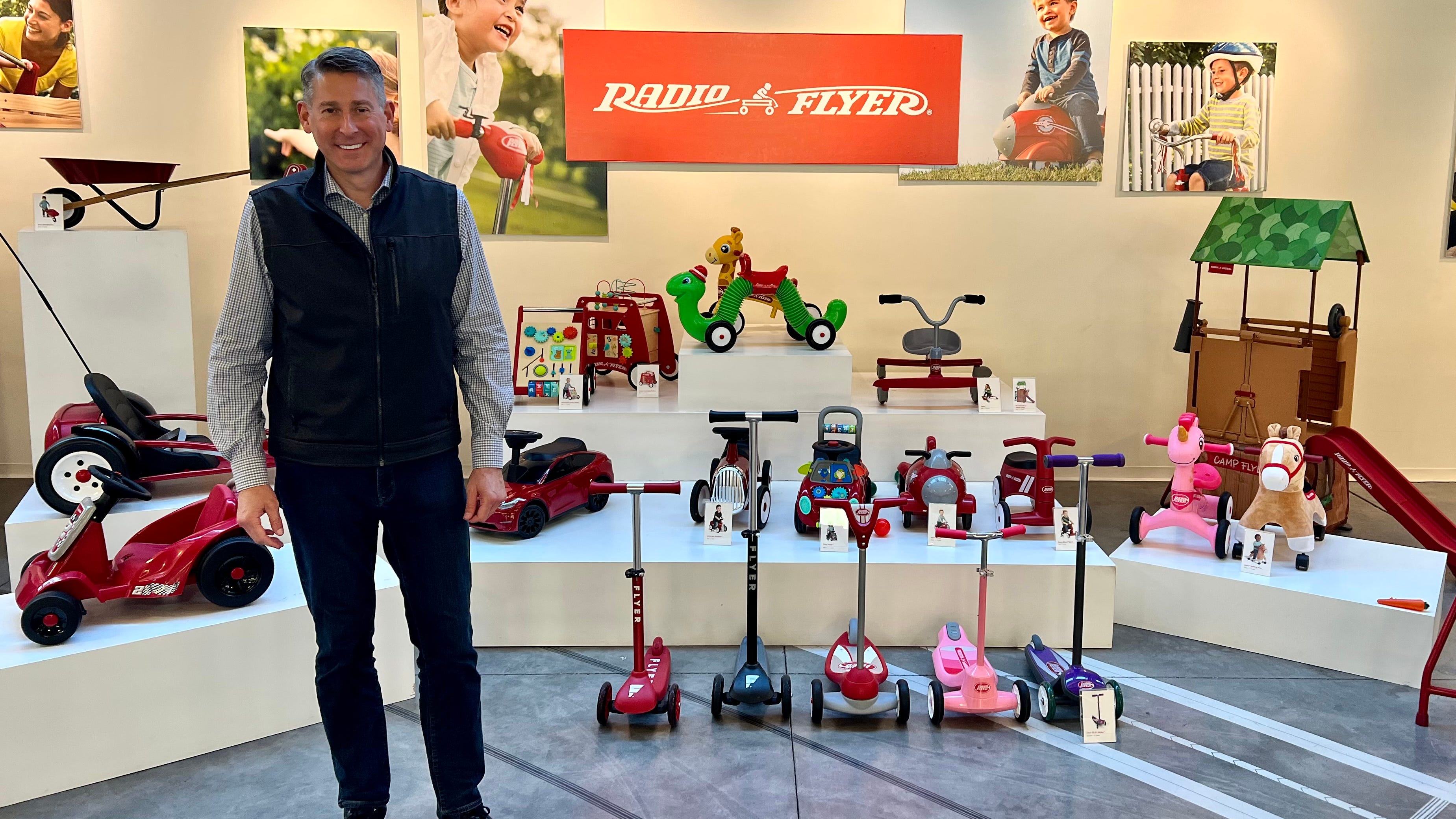 105-year-old Radio Flyer toy company hopes to roll another hundred years in Chicago