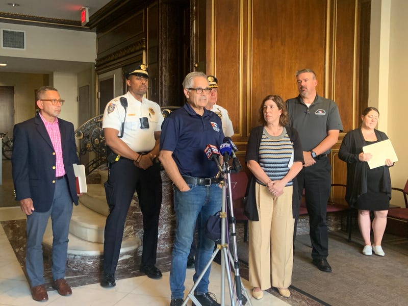 Philadelphia District Attorney Larry Krasner and SEPTA general manager Leslie Richards