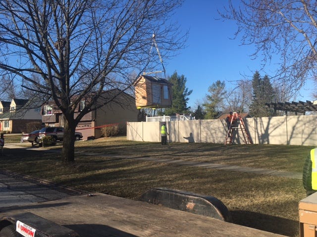 Local carpenters build fort for 10-year-old Mokena boy after he gets permits, draws up plans