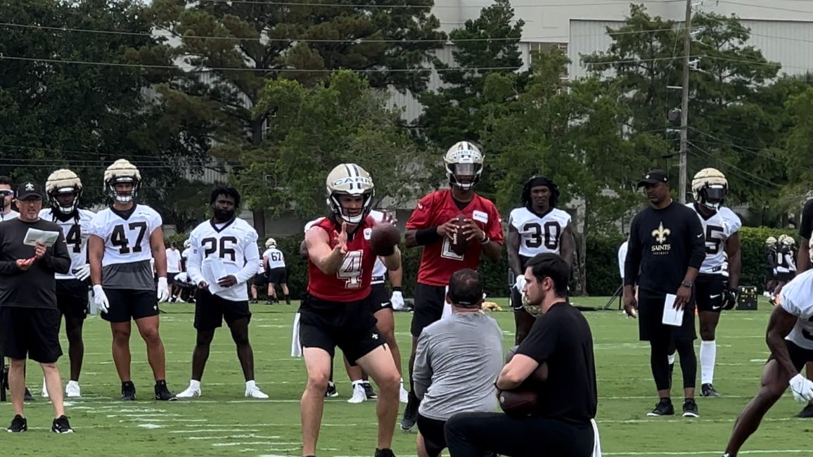Observations from Saints OTAs No. 3: Derek Carr looks sharp on high-energy day