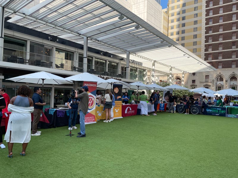 Nonprofits gather in Downtown Dallas ahead of North Texas Giving Day