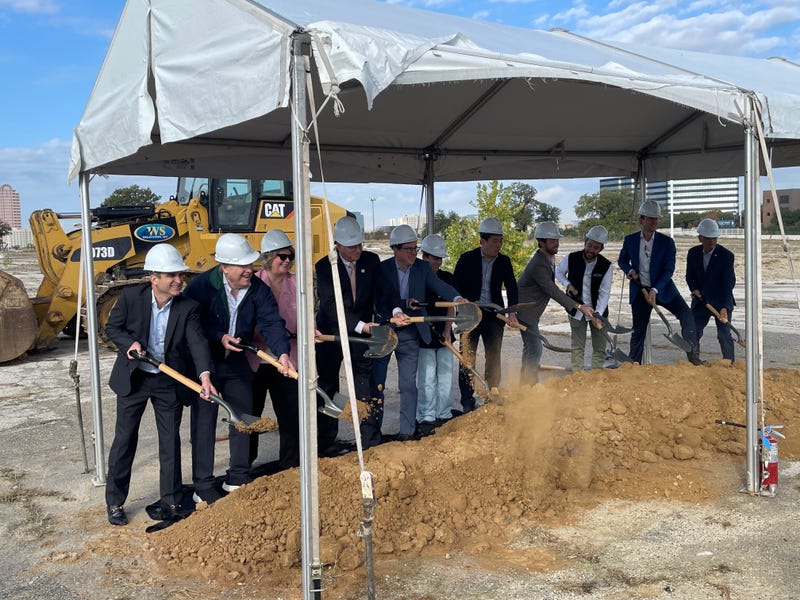 City leaders break ground on Dallas 'Midtown' project