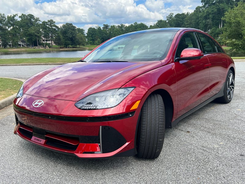V103