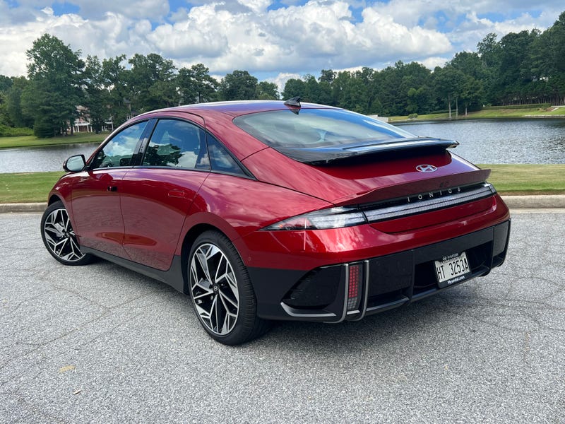 V103