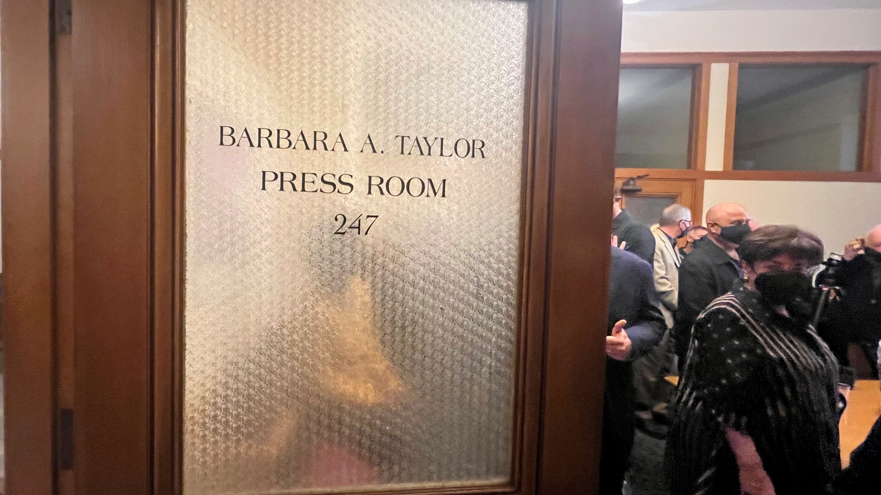 San Francisco City Hall unveils fitting tribute to longtime KCBS Radio reporter