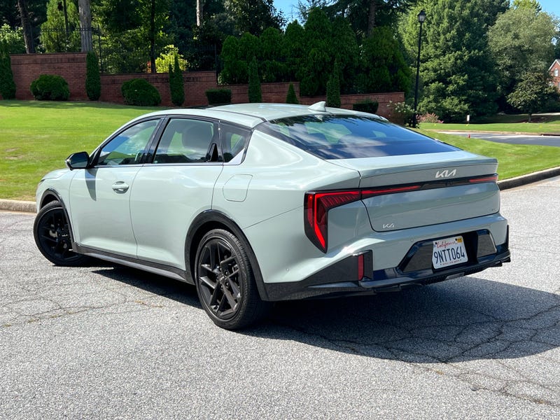 V103