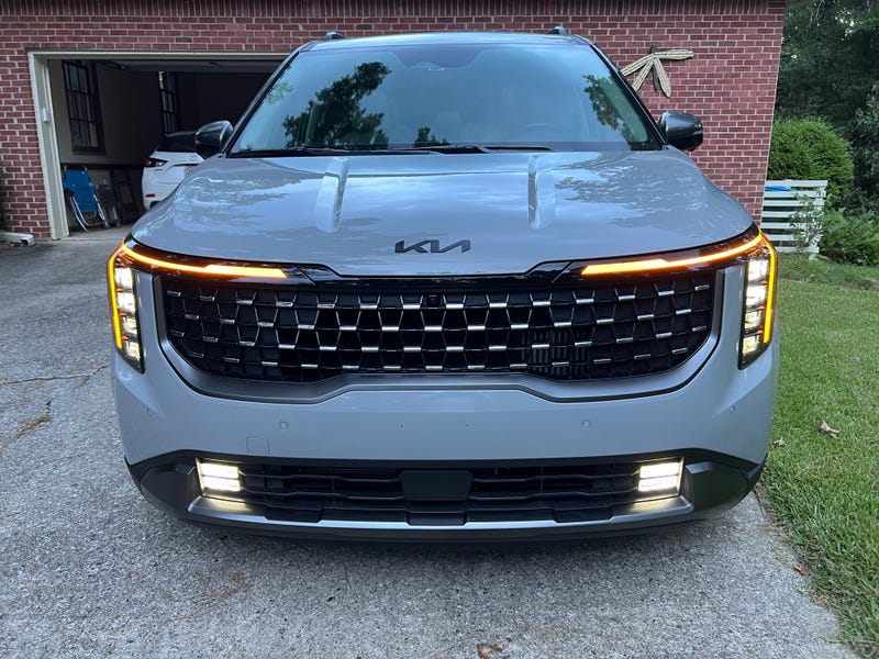 V103