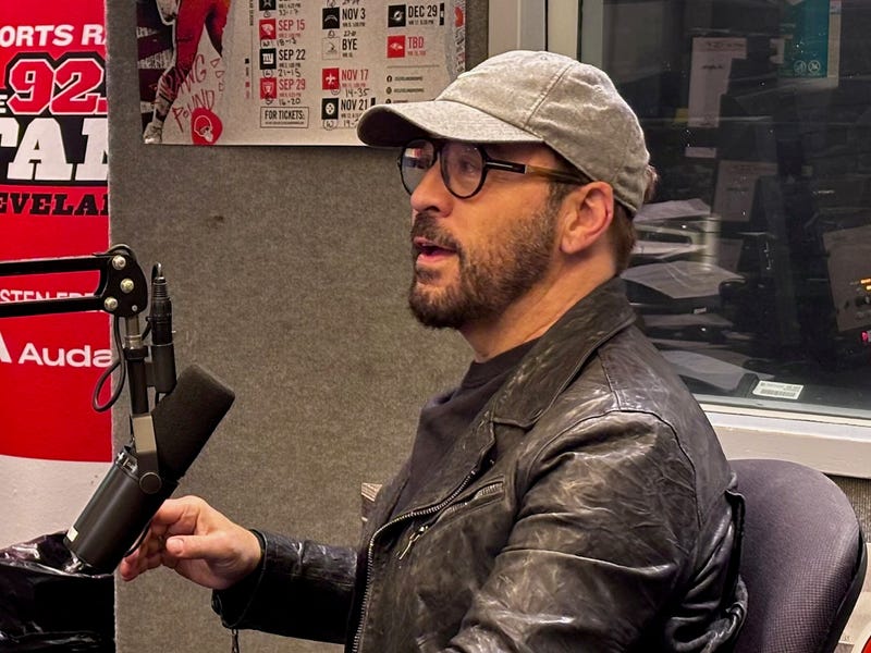 Actor/comedian Jeremy Piven talks during 'The Ken Carman Show with Anthony Lima' on Tuesday, March 18, 2025, in Cleveland, Ohio.