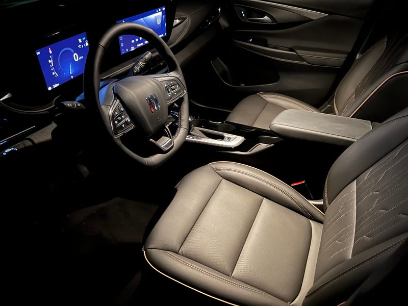 V103