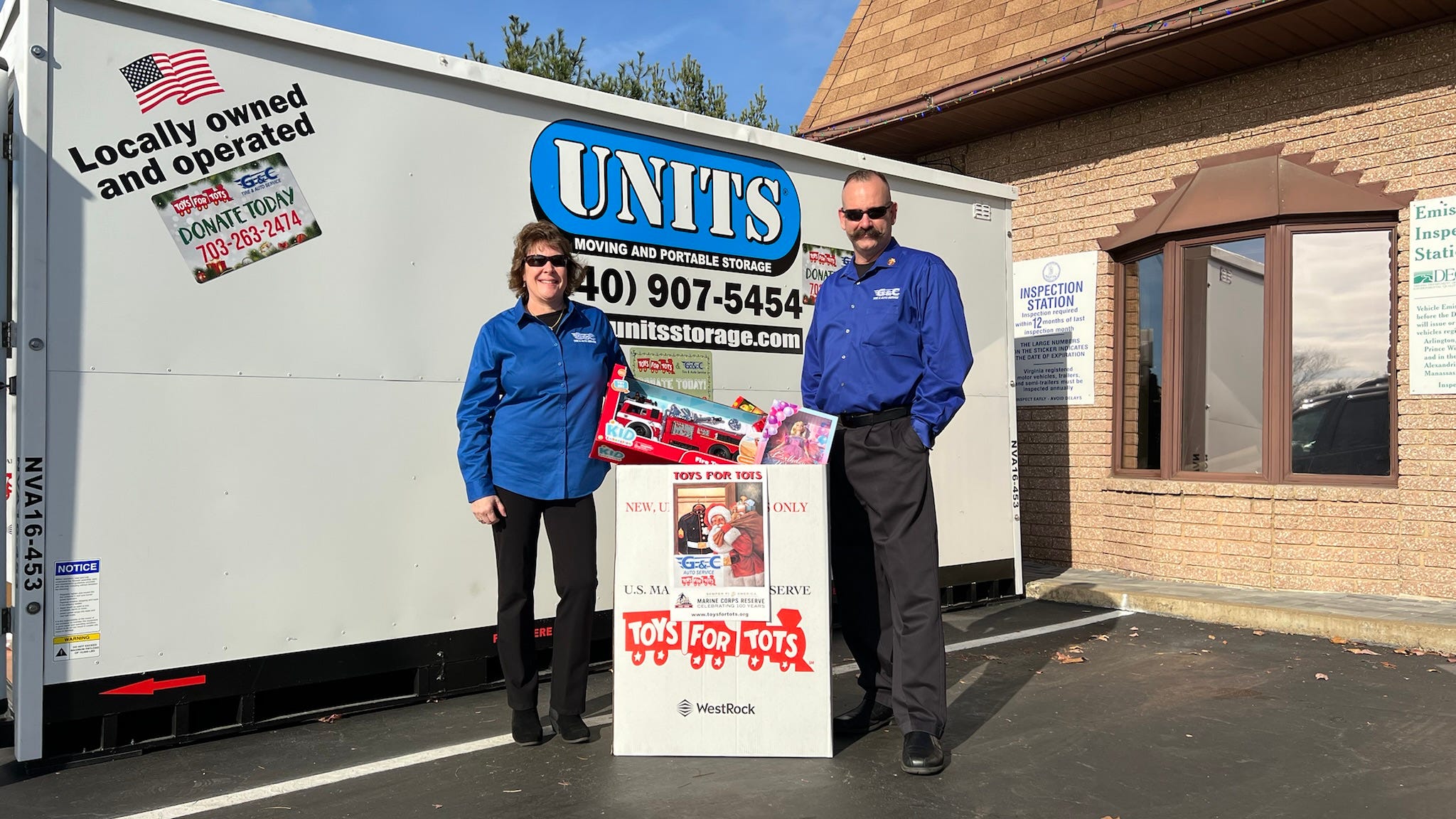 Virginia business owners help Toys for Tots