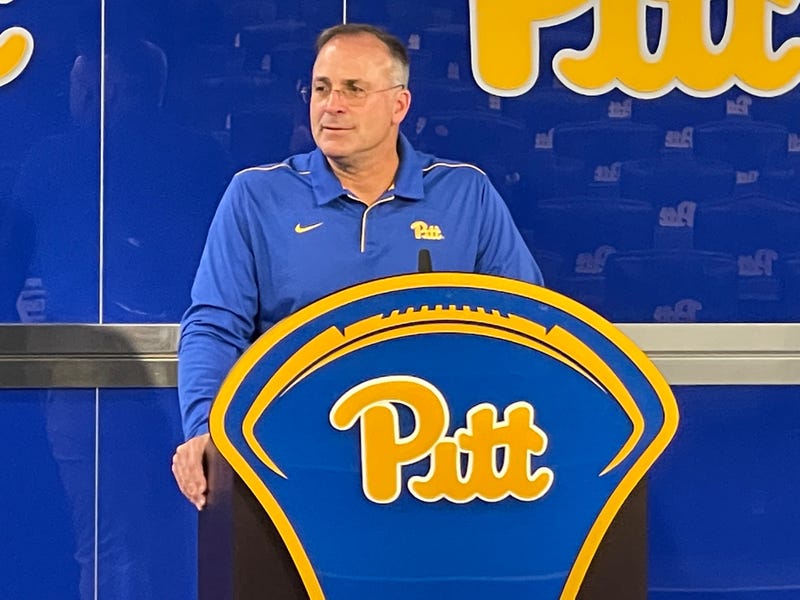 Pat Narduzzi at podium