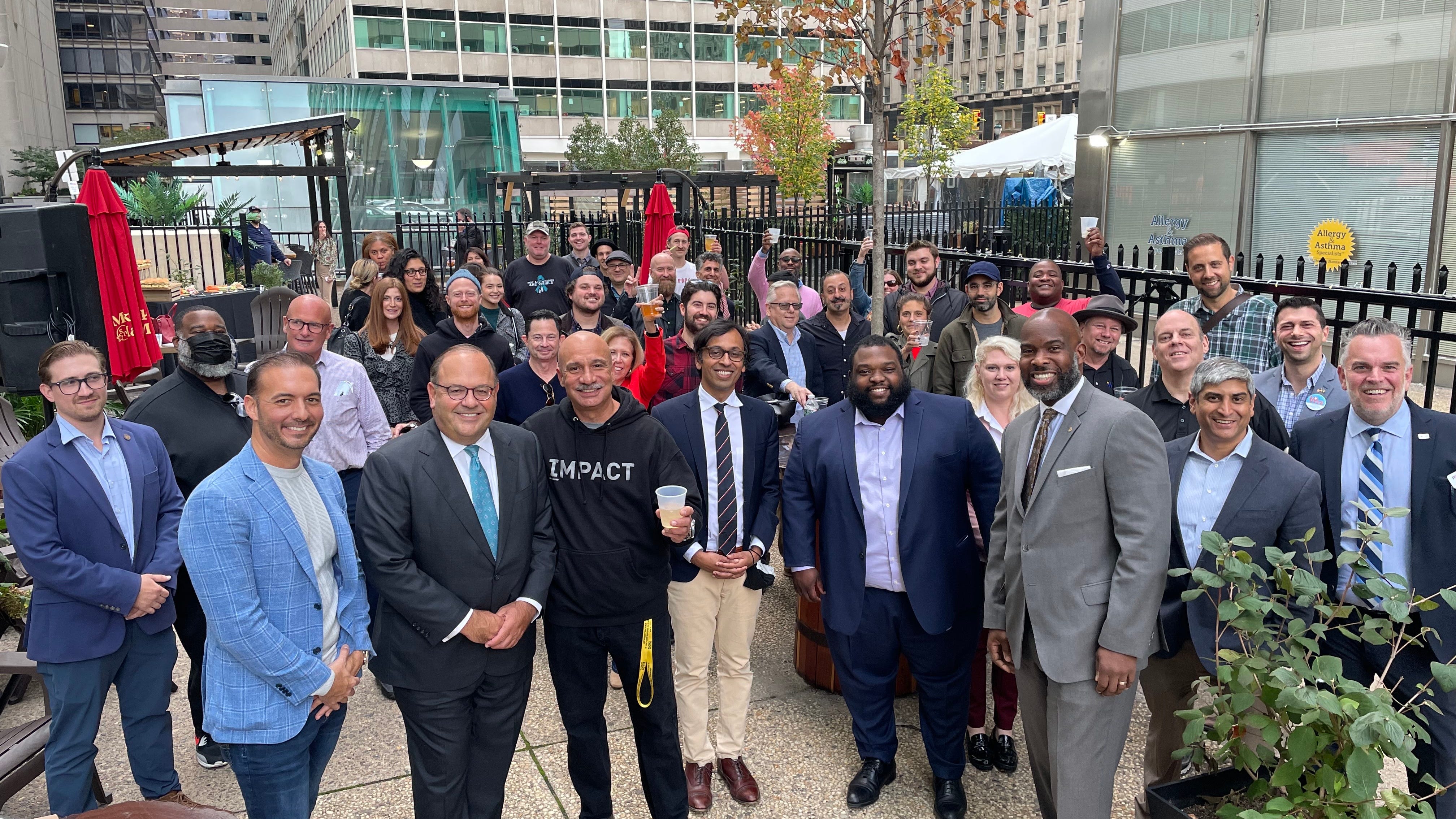 Pa. bill would extend outdoor dining; Philly Council considers streeteries measure