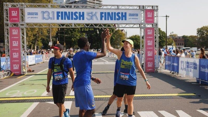Inspired teachers, youth to run Philly marathon with ‘Students Run Philly Style’