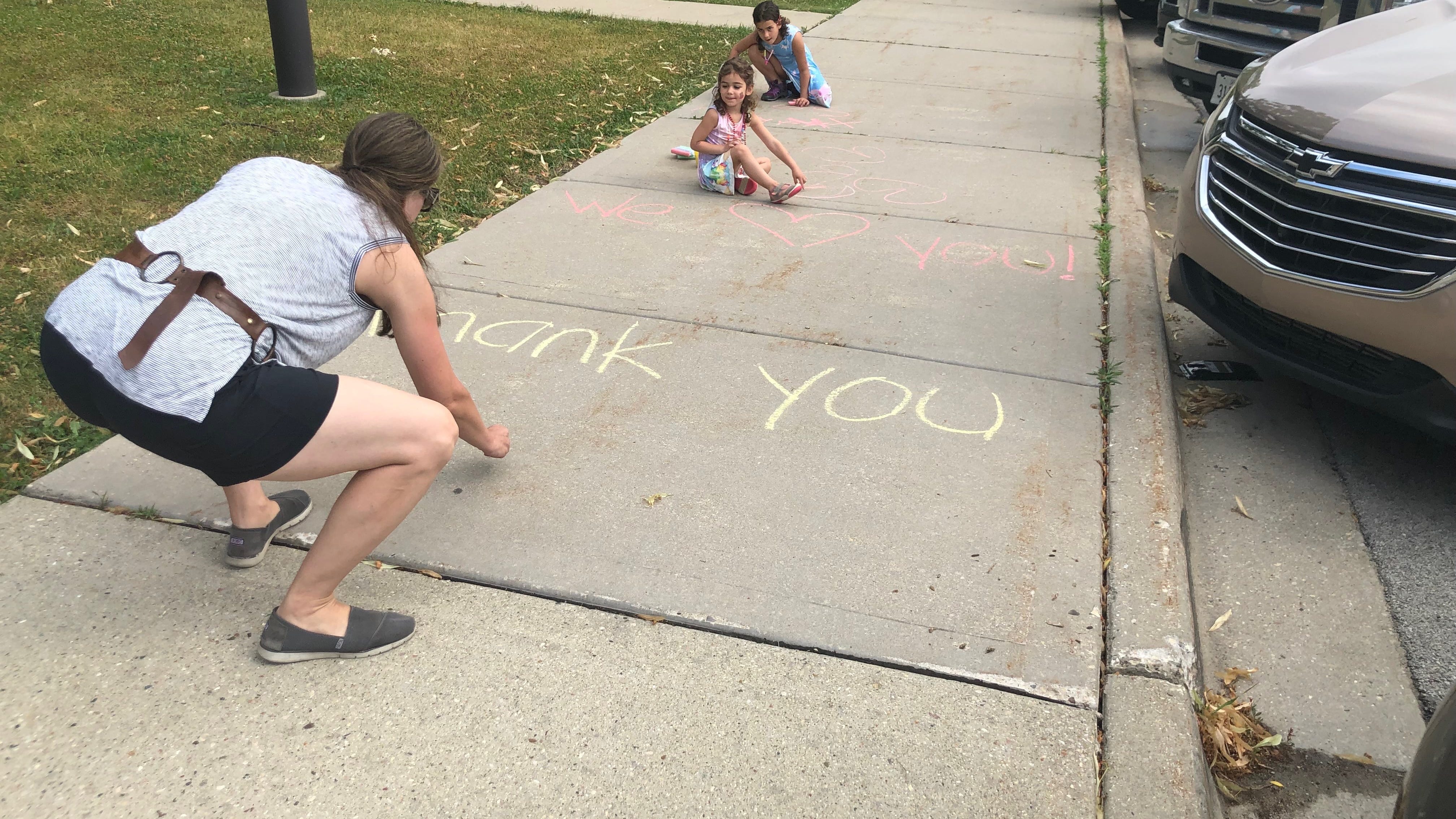 Highland Park family shows up at police station to say, ‘Thank you’