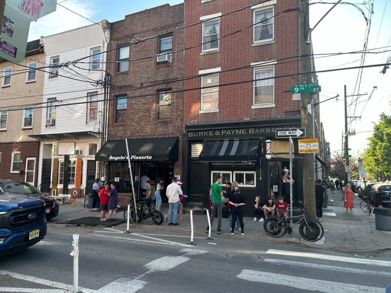 Angelo's Pizzeria