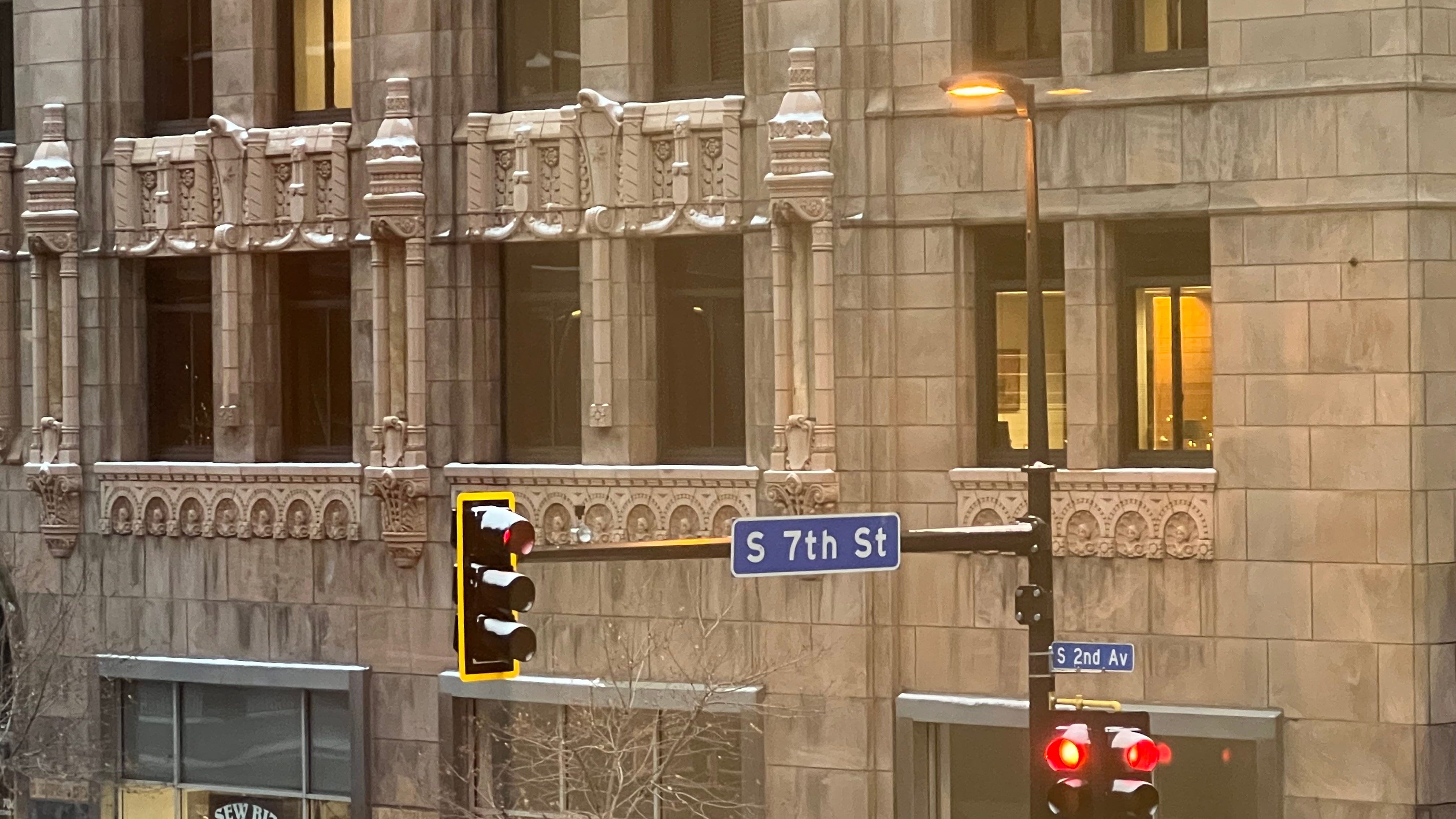 City council member supports Mayor Frey's plans to fix Minneapolis street lights