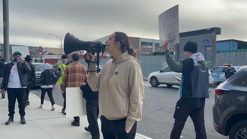 40 workers walked out of warehouse DBK4 in Maspeth, Queens Saturday morning.