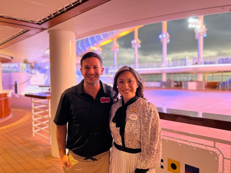 Bennett chats with Serena on the Disney Treasure about Adventure-Filled Family Dining