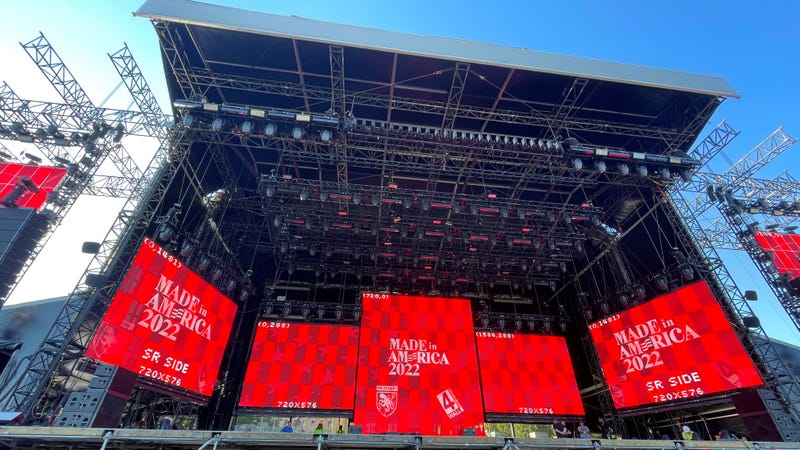 Setup work for the Made in America 2022 festival on Ben Franklin Parkway.