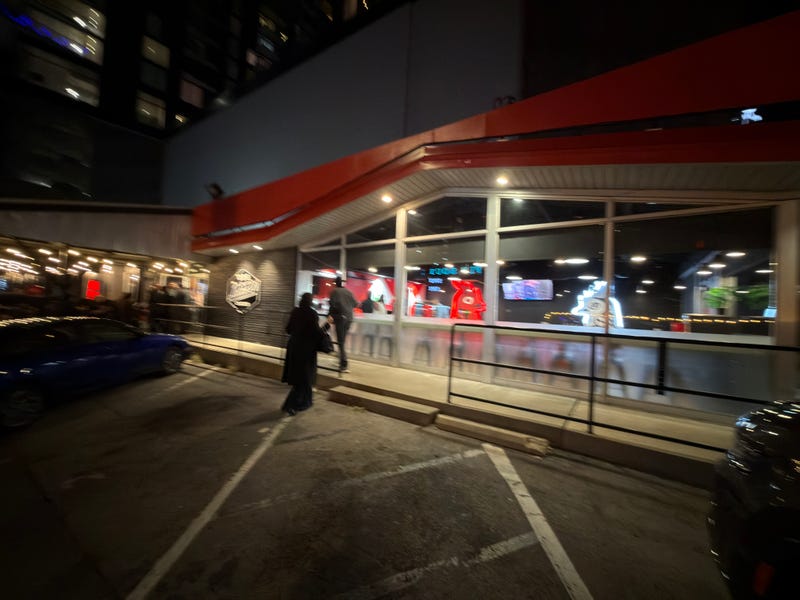 Hattie B’s Hot Chicken in Midtown