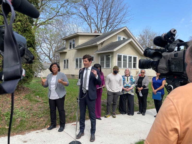 Lead Paint, Mayor Jacob Frey